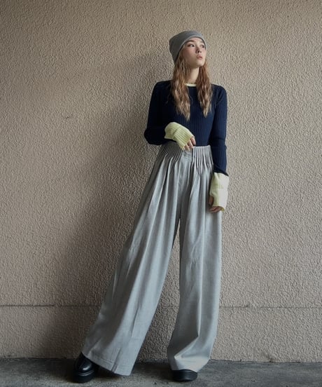 finger hole lib knit