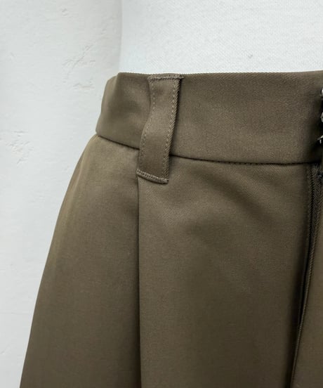 sidetuck  cocoon pants