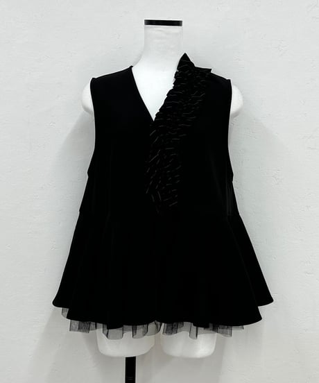 frill tops