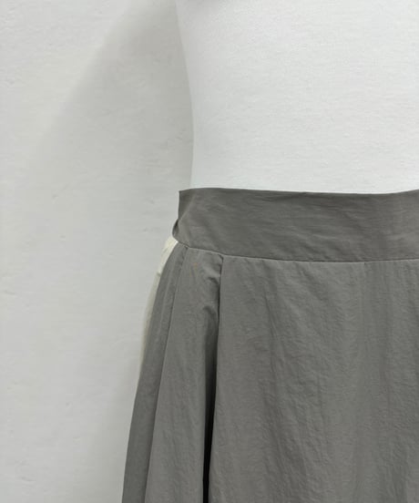 side line balloon skirt