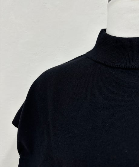 halfsleeve knit tops