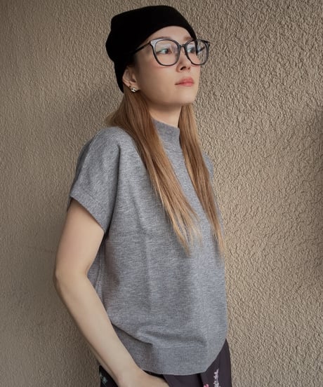 halfsleeve knit tops