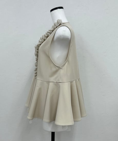 frill tops
