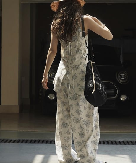 flower design tuck wide PT