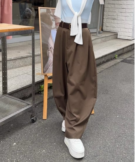 sidetuck  cocoon pants