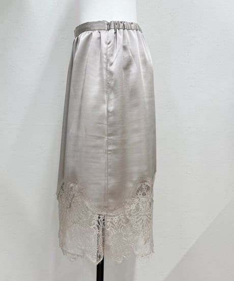 hemlace satin skirt