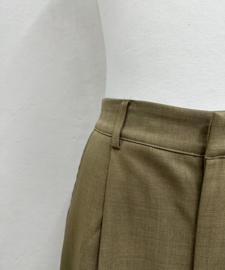 tuck wide slacks PT