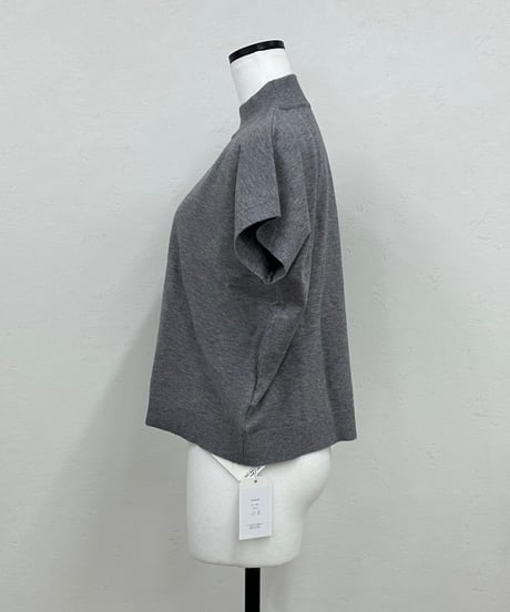 halfsleeve knit tops