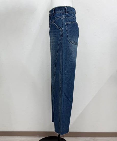 cutoff denim pants