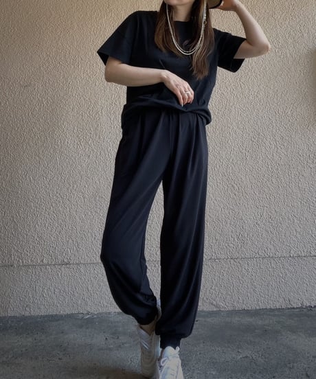 Amu basic Tshirt