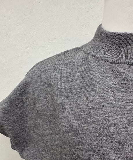 halfsleeve knit tops