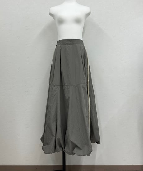 side line balloon skirt