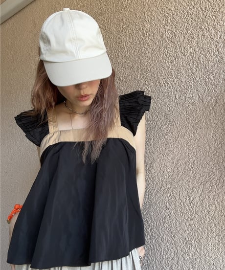 【DOS DIOSAS】pleats shoulder cami