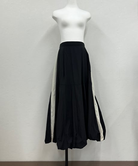 side line balloon skirt