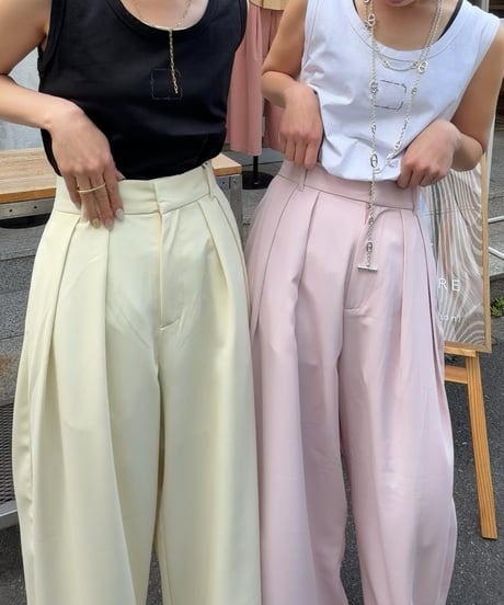 estertwill tuck pants