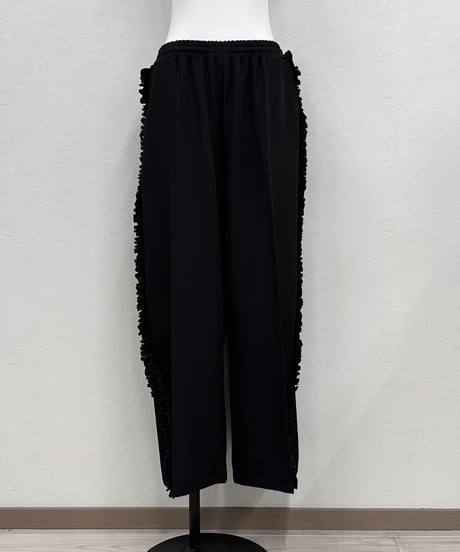 side frill PT
