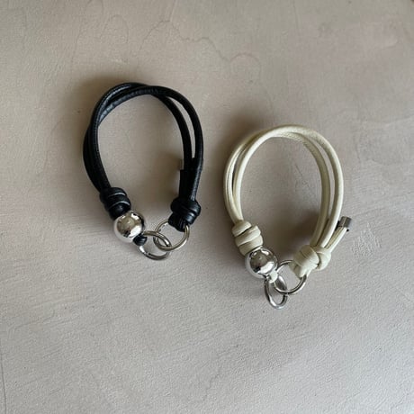 Hand strap 【silver beads・Ivory】