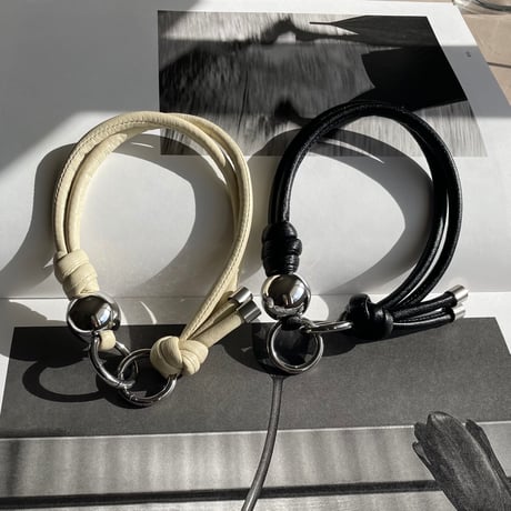 Hand strap 【silver beads・Ivory】