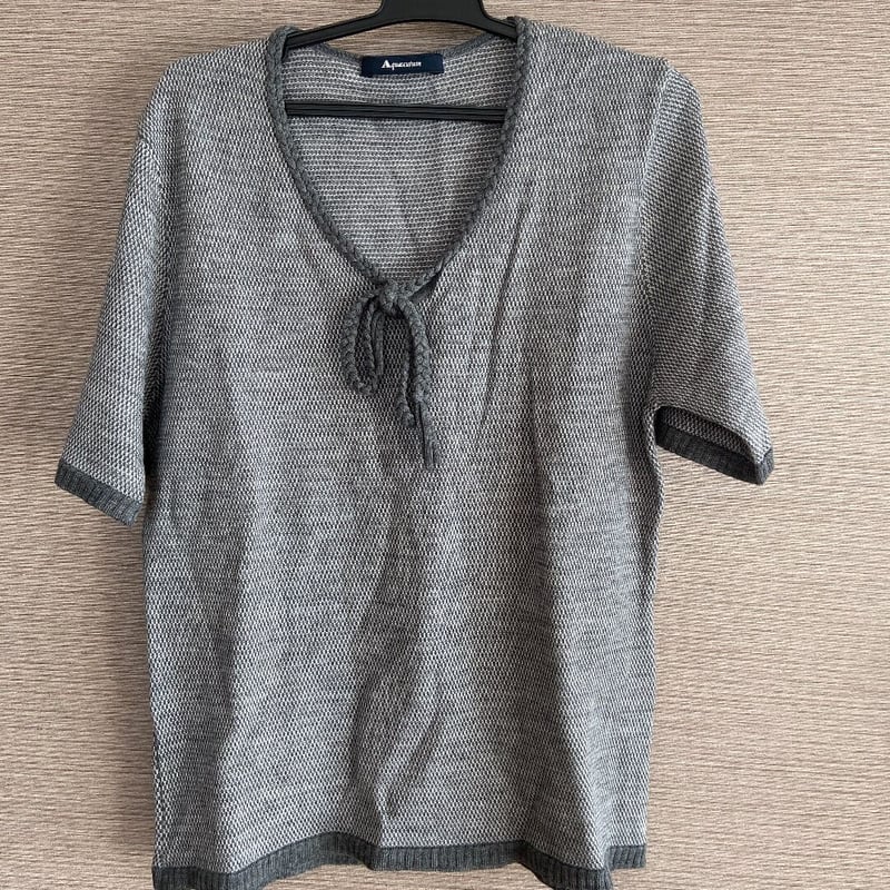 アクアスキュータム】グレー/ニットアンサンブル | USED SHOP NORA 