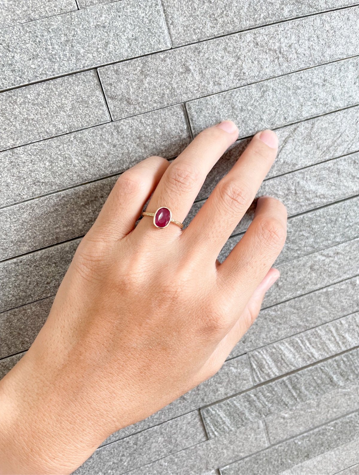 真紅（しんく）色　ルビーレッド　K10リング 真紅（しんく）色 ルビーレッド K10リング