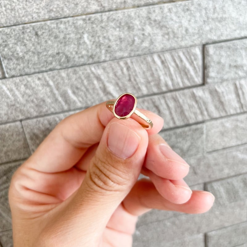 真紅（しんく）色　ルビーレッド　K10リング 真紅（しんく）色 ルビーレッド K10リング