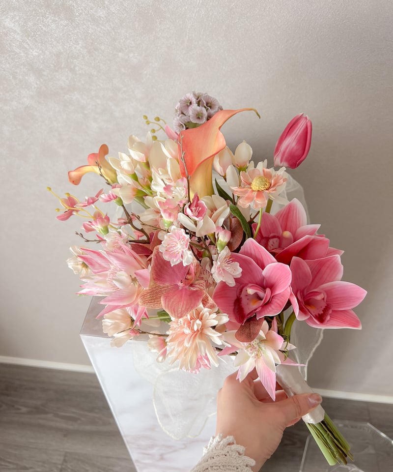 トロピカルカラーのスワッグブーケ | 造花ブーケ ウェディングブーケ