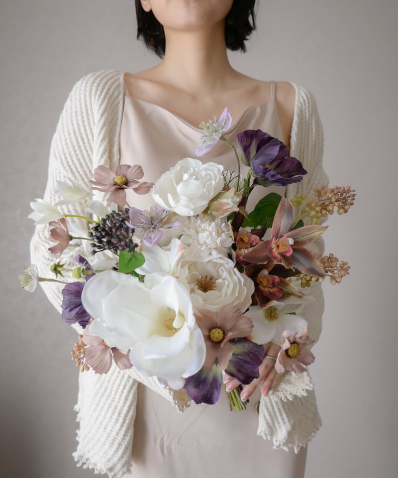 【新作】アーティフィシャルフラワー　ホワイト 造花ブーケ　前撮り　挙式 ホワイト 系 ♡ アーティフィシャルフラワーブーケ ウェディング