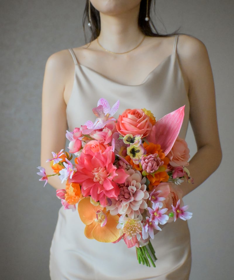 トロピカルオレンジのラウンド 造花ブーケ｜リゾート婚やビーチ