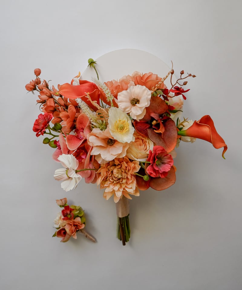 【美品】くすみオレンジ　ウェディングブーケ くすみオレンジのブーケ | 造花ブーケ ウェディングブーケ 持ち込み