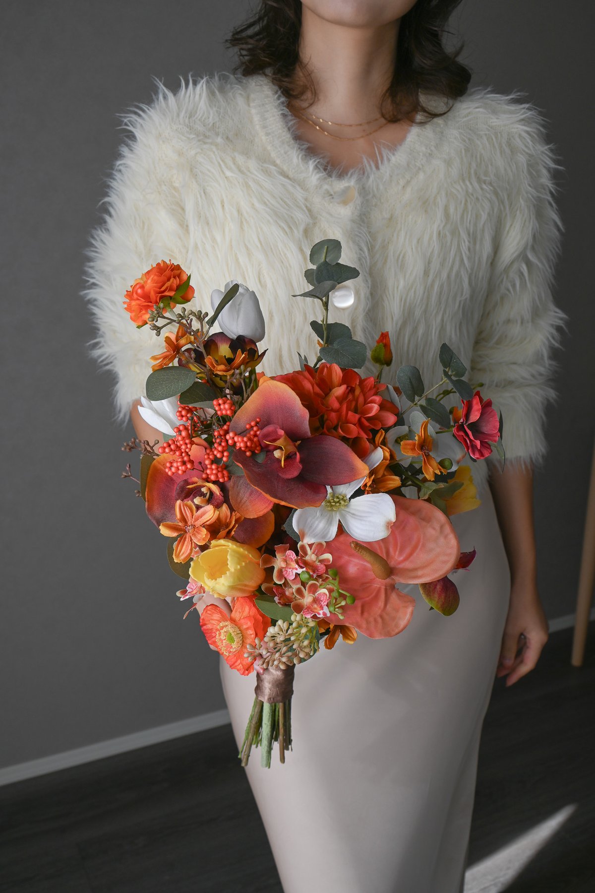 オレンジダリアとユーカリのブーケ ｜ リゾート 南国 造花ブーケ