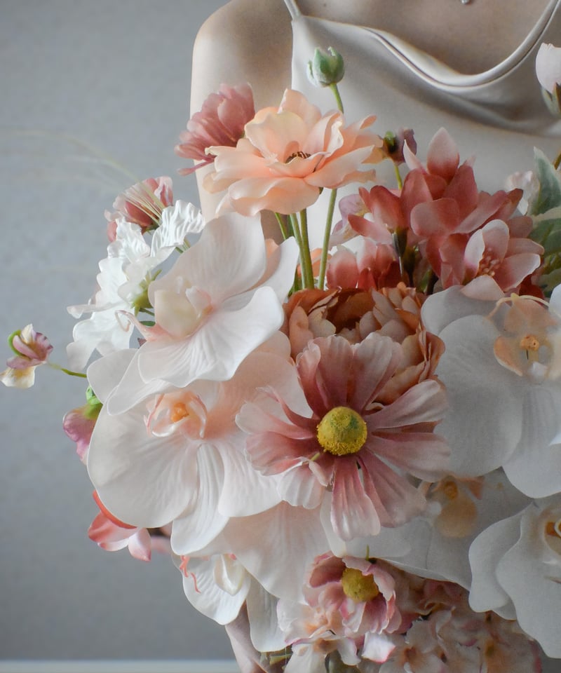 受注生産】ペシュボンボンのブーケ | 造花ブーケ | doille doillette