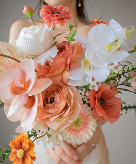 アプリコット×テラコッタのアンスリウムブーケ｜造花ウェディングブーケ・秋婚・前撮り