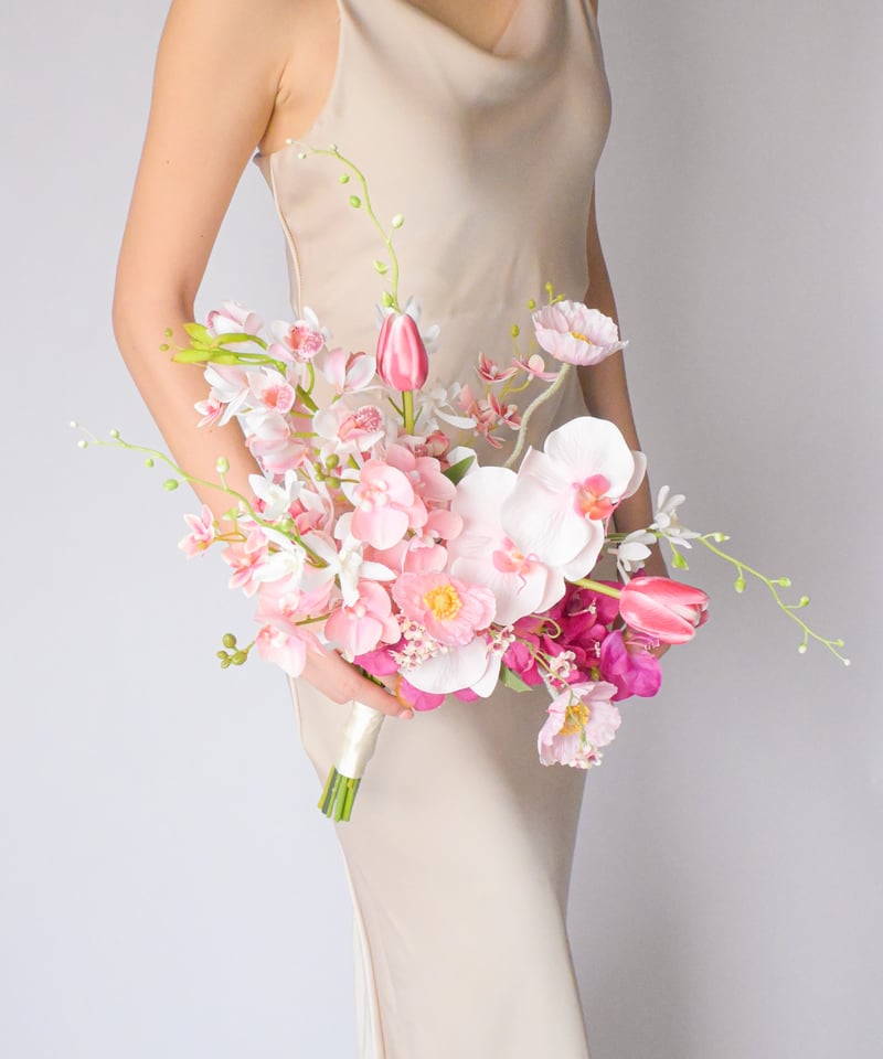 スパイラルピンクのブーケ | 造花ブーケ ウェディングブーケ 持ち込み