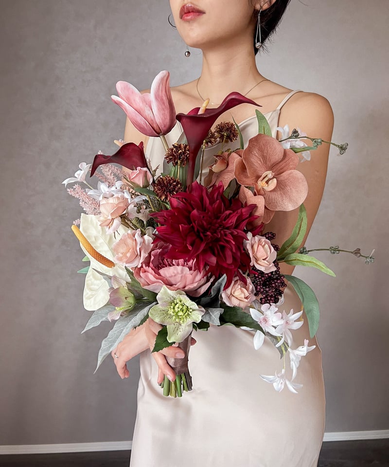 【最終値下げ】アーティシャルフラワーブーケ カラードレスブーケ クラッチブーケ ディープレッドなブーケ | 造花ブーケ ウェディングブーケ お色直し
