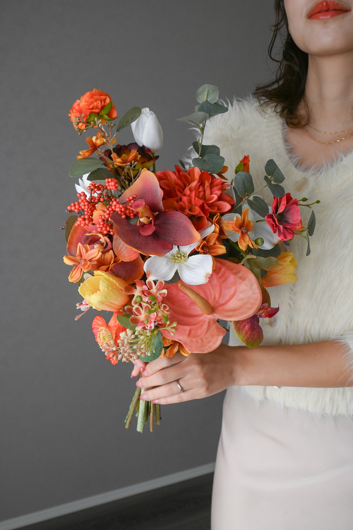 オレンジダリアとユーカリのブーケ ｜ リゾート 南国 造花ブーケ