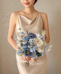 ライトブルー×ホワイトのトロピカルブーケ｜造花ウェディングブーケ・リゾート婚・お色直し