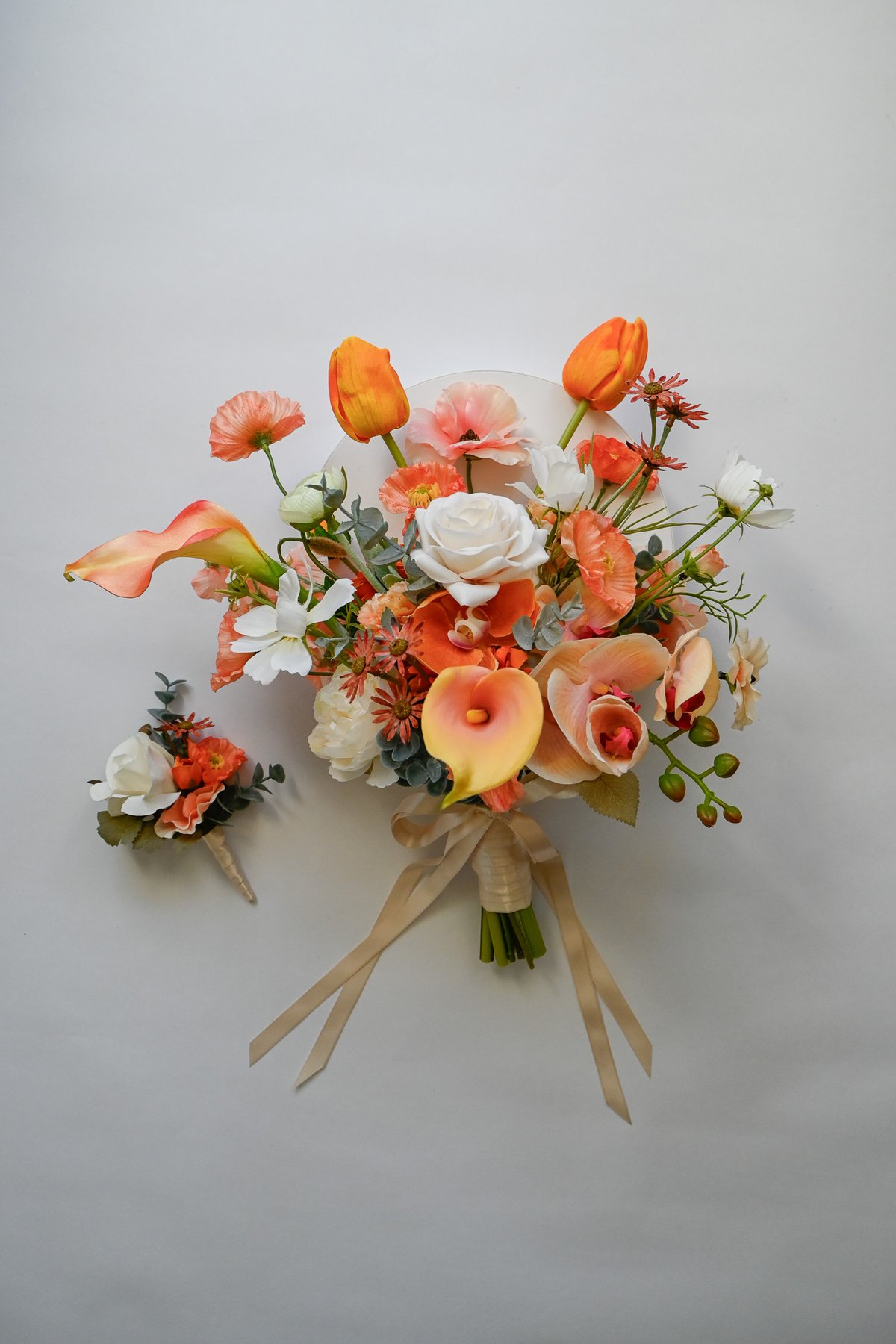 【美品】くすみオレンジ　ウェディングブーケ fit=scale-down,w=1200