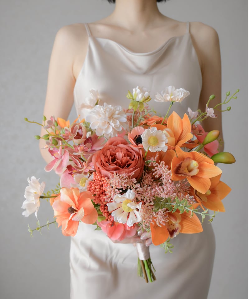 オレンジ　ピンク　イエロー　ウェディングブーケ　造花　胡蝶蘭　リボン　結婚式 オレンジ ピンク イエロー ウェディングブーケ 造花 胡蝶蘭 リボン