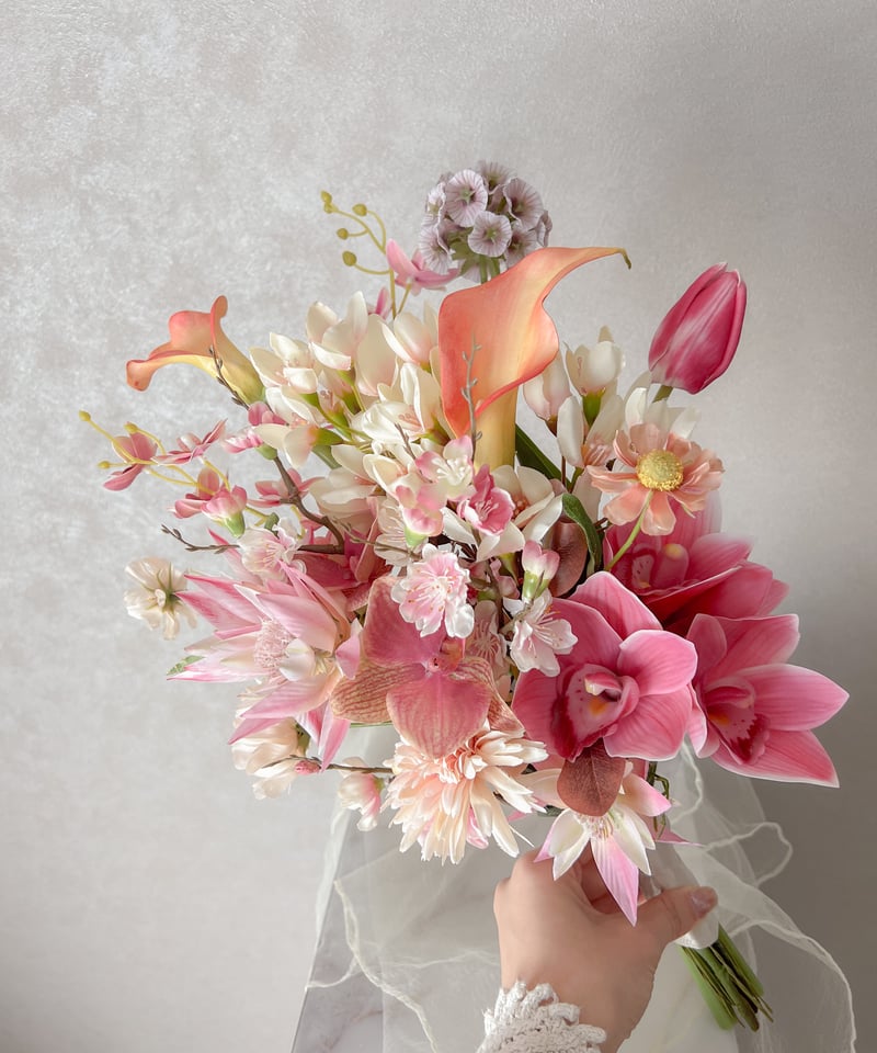 トロピカルカラーのスワッグブーケ | 造花ブーケ ウェディングブーケ