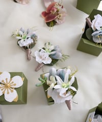 ゲストフラワー　ブートニア