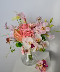 【受注生産】ホワイトピンクブーケ＆ブートニア |  造花ブーケ　ウェディングブーケ　持ち込みブーケ　アーティシャルフラワー　ピンク　アンスリウム コチョウラン　カラー　スイトピー　春　夏