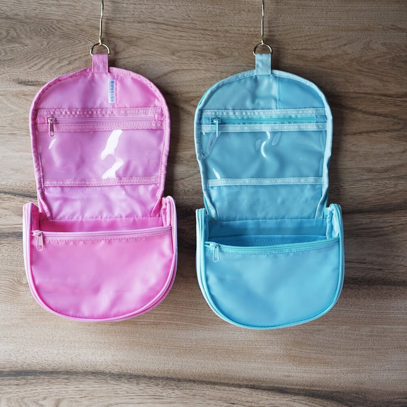 新品未使用品✴︎水色✴︎リモワアメニティーポーチ 希少☆未使用☆リモワ アメニティポーチ ノベルティ 銀座店