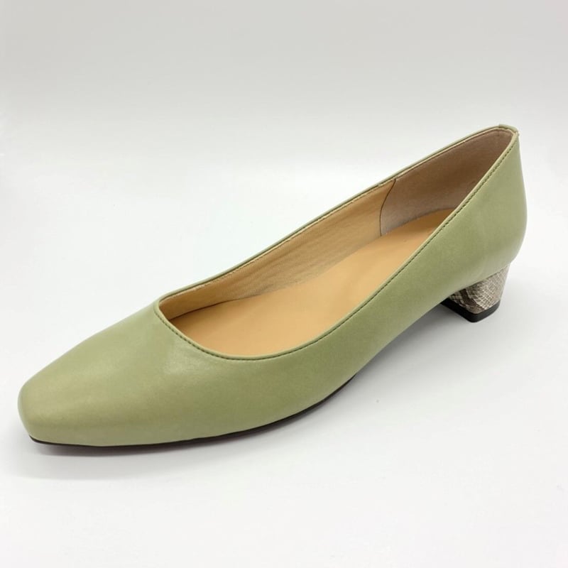 スクエアトゥプレーンパンプス Khaki 【国内製品】 | Lux by SELENES スクエアトゥプレーンパンプス Khaki 【国内製品】 | Lux by SELENES