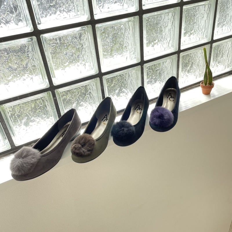 フェイクファー付きバレエシューズ BLK | Lux by SELENES