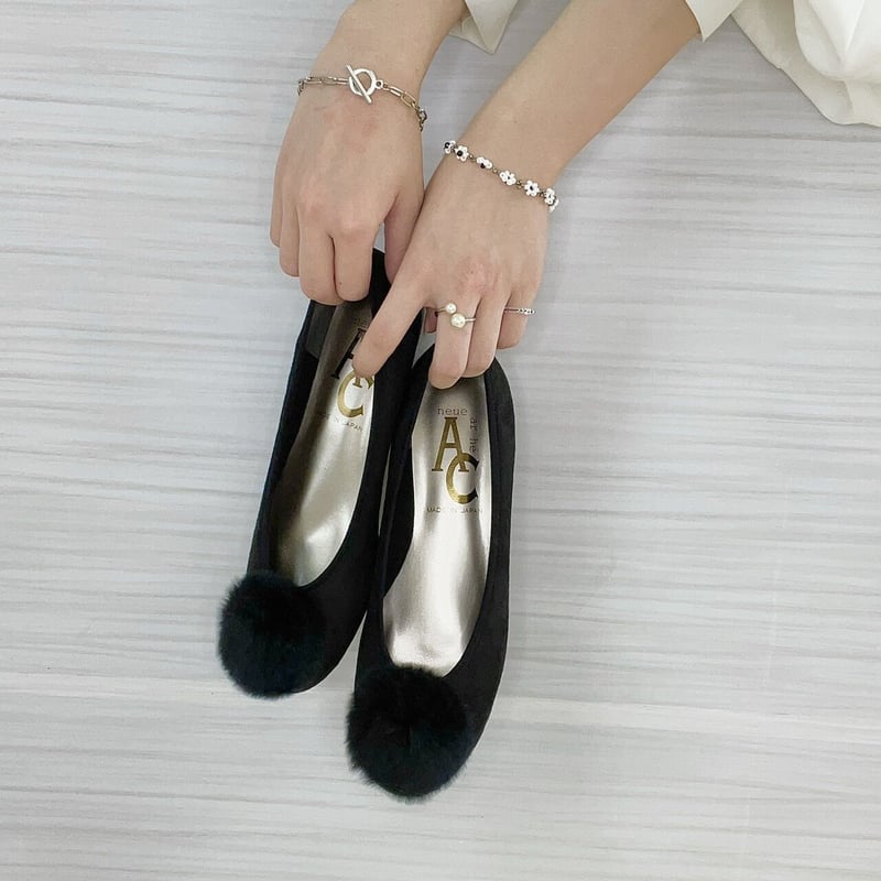 フェイクファー付きバレエシューズ BLK | Lux by SELENES