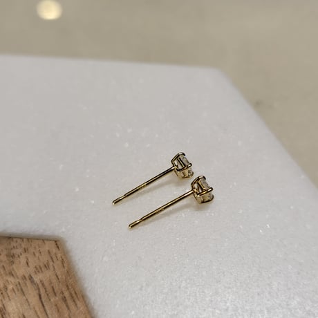 【Jour/ジュール】アッシャーtotal0.2ctピアス