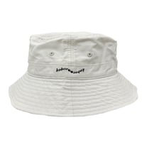 NAMI NAMI bucket hat（ホワイト）