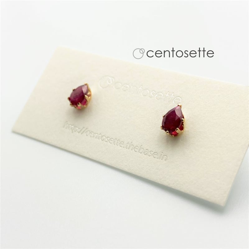 小さな△ルビーの14kgfピアス②