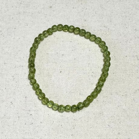 ペリドット（再入荷）