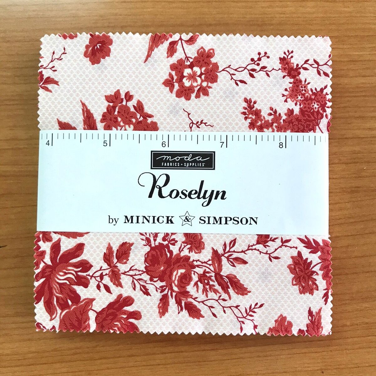 modaチャームパック / Roselyn | ぱいなオンラインショップ by Quilt S...